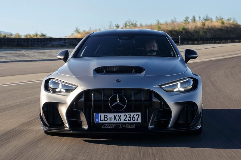 Mercedes-AMG CLE 646 Spezialanfertigung: облегчённый кузов, мощный V8 и задний привод