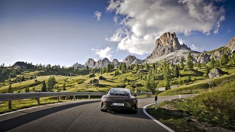 Porsche 911 GT3 Bergsport: спецверсия на &laquo;механике&raquo; для штурма альпийских серпантинов
