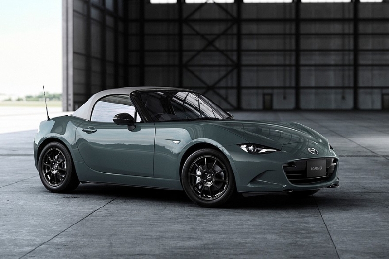 Родстер Mitsuoka LA1: вдохновлён классическим Chevrolet Corvette, сделан на базе Mazda MX-5