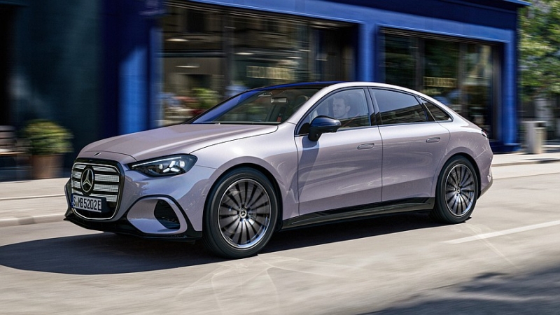 У Mercedes-Benz C-Class electric появилась версия попроще и подешевле
