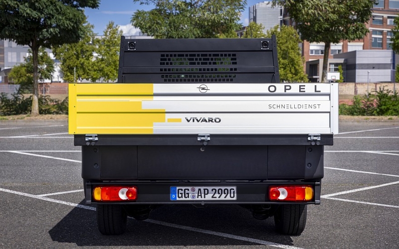 В моторную гамму Opel Vivaro Flatbed вошёл 150-сильный турбодизель