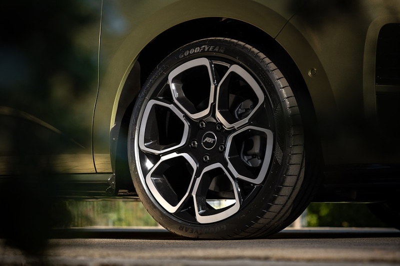 Volkswagen и ABT Sportsline подготовили &laquo;оспортивленные&raquo; Multivan и California