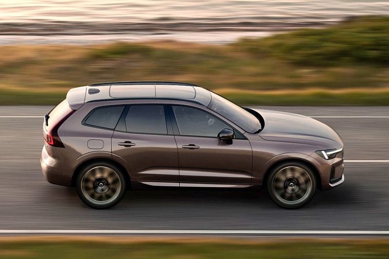 Volvo XC60: второй рестайлинг и большая батарея для гибрида. Такую же получил Volvo XC90