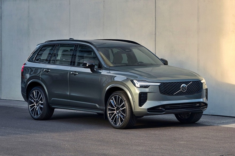 Volvo XC60: второй рестайлинг и большая батарея для гибрида. Такую же получил Volvo XC90