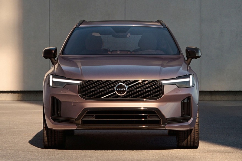 Volvo XC60: второй рестайлинг и большая батарея для гибрида. Такую же получил Volvo XC90