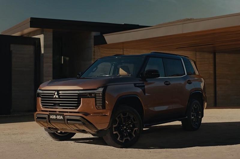 Возрождённый внедорожник Mitsubishi Pajero: дизель и никакой &laquo;зелени&raquo;