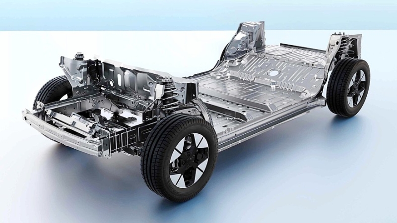 Geely выпустила миллионный экземпляр хэтчбека EX2 перед его запуском в России