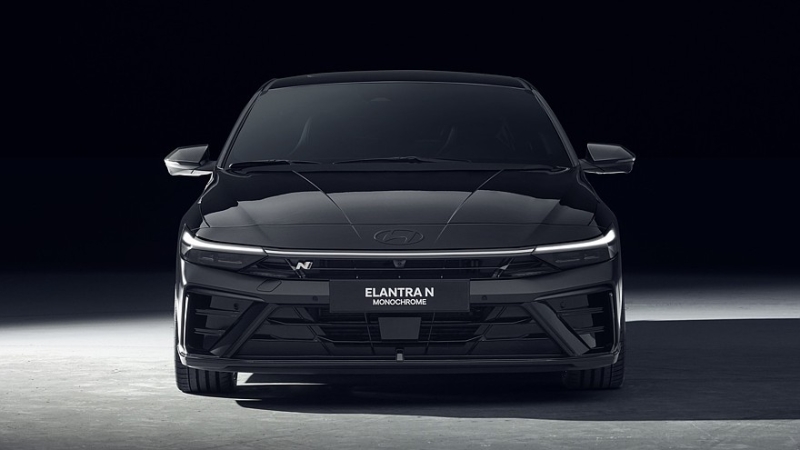 У спортседана Hyundai Elantra N появилась сдержанная версия Monochrome
