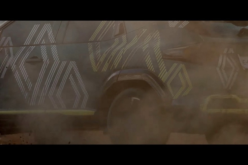 Альтернативный Renault Duster показался на свежих кадрах