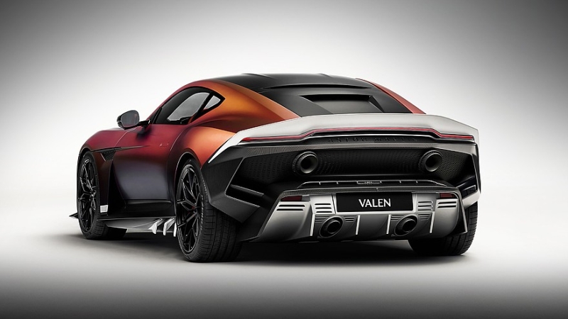 Aston Martin Valen оказался слегка мощнее и динамичнее &laquo;донорского&raquo; Vanquish