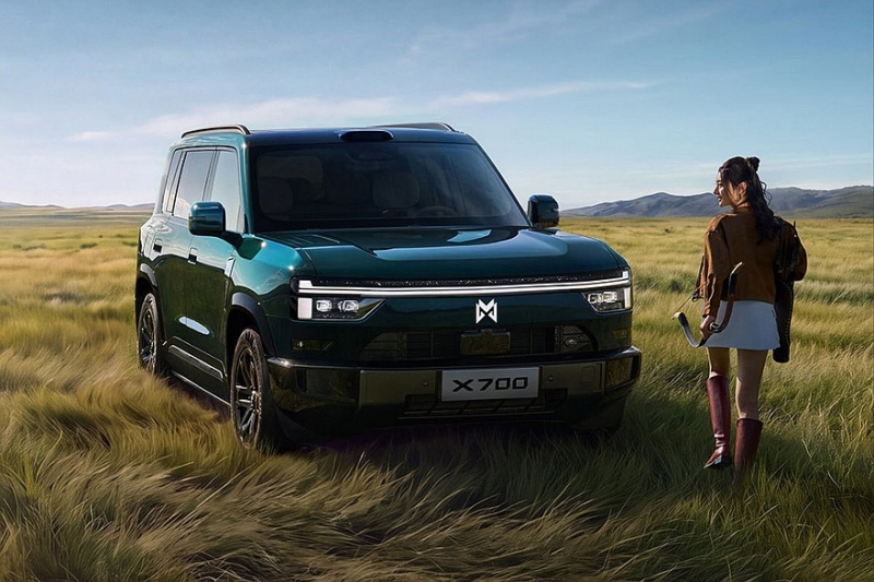 Брутальный M-Hero X700 показал свой интерьер, скоро в продаже