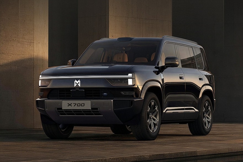 Брутальный M-Hero X700 показал свой интерьер, скоро в продаже