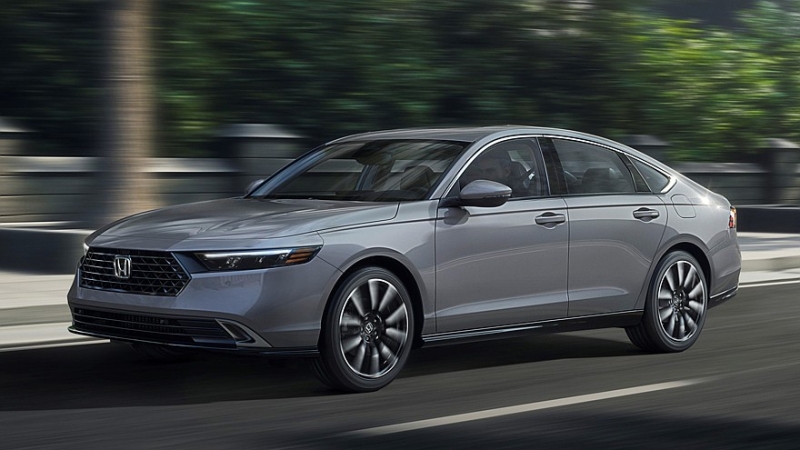 Хонде пришлось затянуть пояса и продлить срок жизни нынешним Accord, Odyssey и HR-V