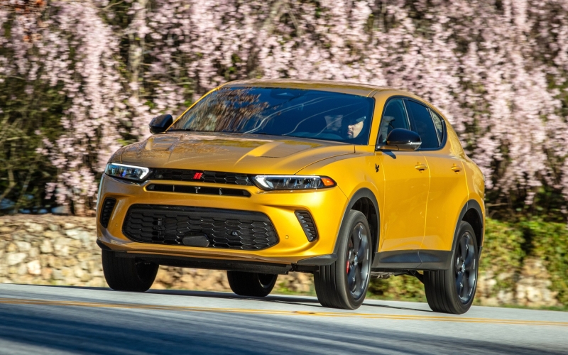 Короткая жизнь американского &laquo;итальянца&raquo;: кроссовер Dodge Hornet снят с производства