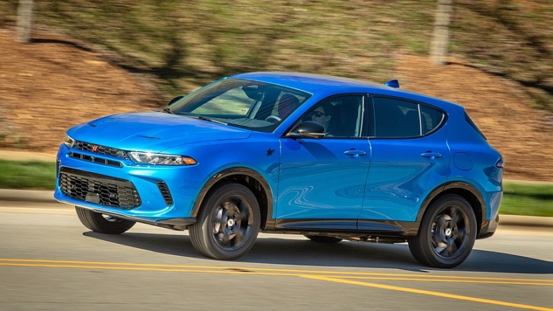 Короткая жизнь американского &laquo;итальянца&raquo;: кроссовер Dodge Hornet снят с производства