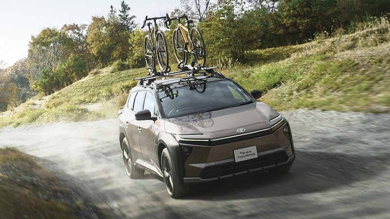 Кросс-универсал Toyota bZ4X Touring стартует в Японии: подробности и цены