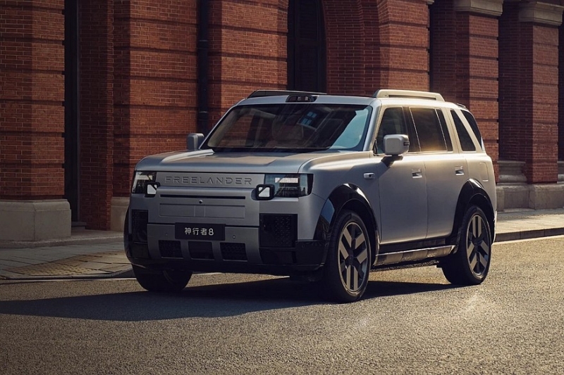 Кроссовер Freelander 8 от Chery и Land Rover доступен к заказу: полный привод уже в базе