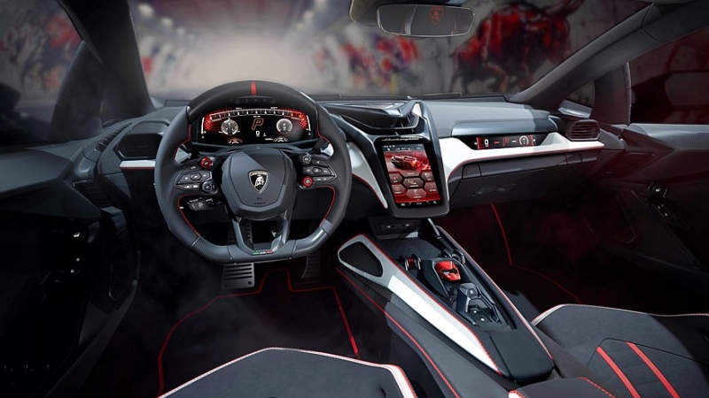 Lamborghini Revuelto SV: хардкорная версия с мощной батареей и доработанным шасси