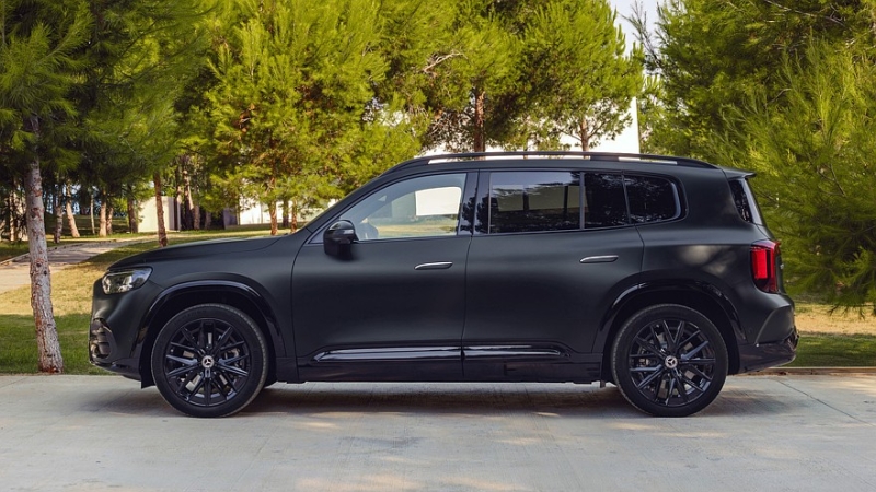 Mercedes-Benz рассекретил кроссовер GLB второго поколения, цены известны