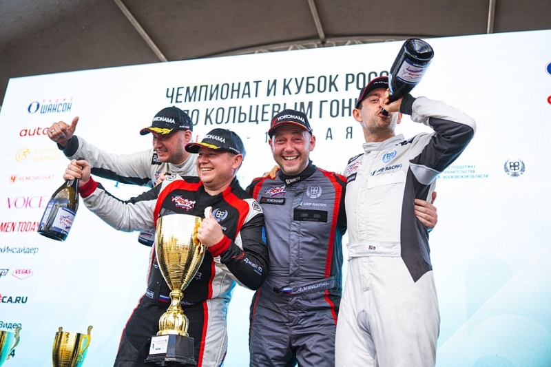 На трассе Moscow Raceway состоялось открытие нового сезона Российской серии кольцевых гонок