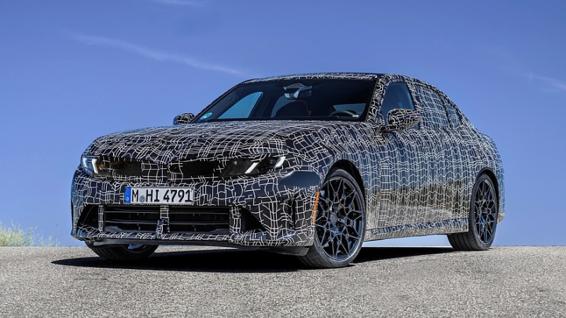 Новая бензиновая &laquo;трёшка&raquo; BMW готовится к премьере: дрифт-режим и дизайн в стиле i3