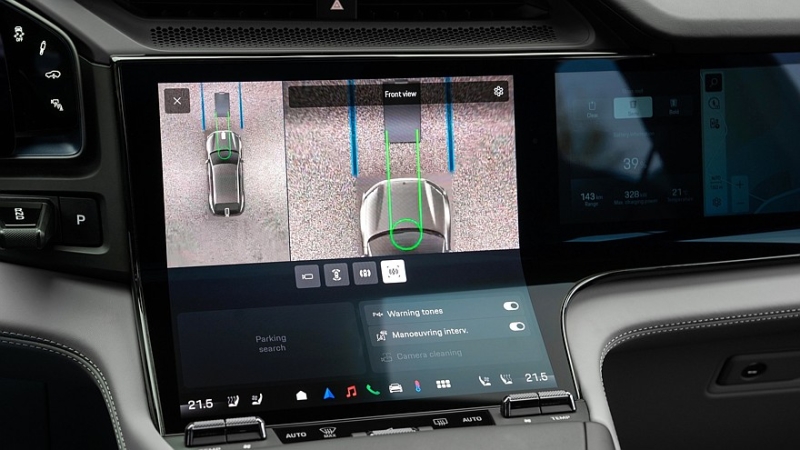 Обновки для Porsche Cayenne Electric: аудиомассаж, электродвери и зарядка без розетки