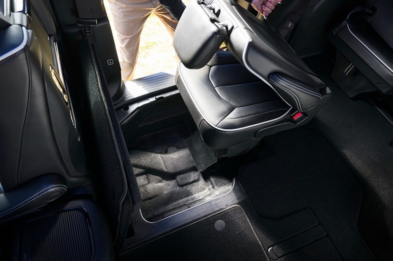 Обновлённый минивэн Chrysler Pacifica предложен с прежним мотором V6