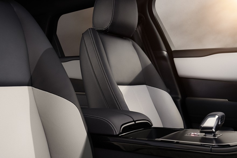 Range Rover посвятил Лондону спецверсии кроссоверов Evoque Hoxton и Velar Belgravia