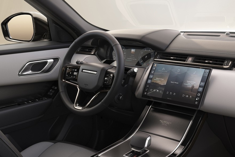 Range Rover посвятил Лондону спецверсии кроссоверов Evoque Hoxton и Velar Belgravia