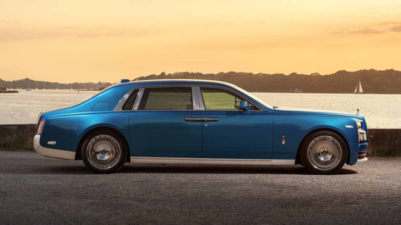 Rolls-Royce подготовил &laquo;сухопутную яхту&raquo;: представлен Phantom Regatta